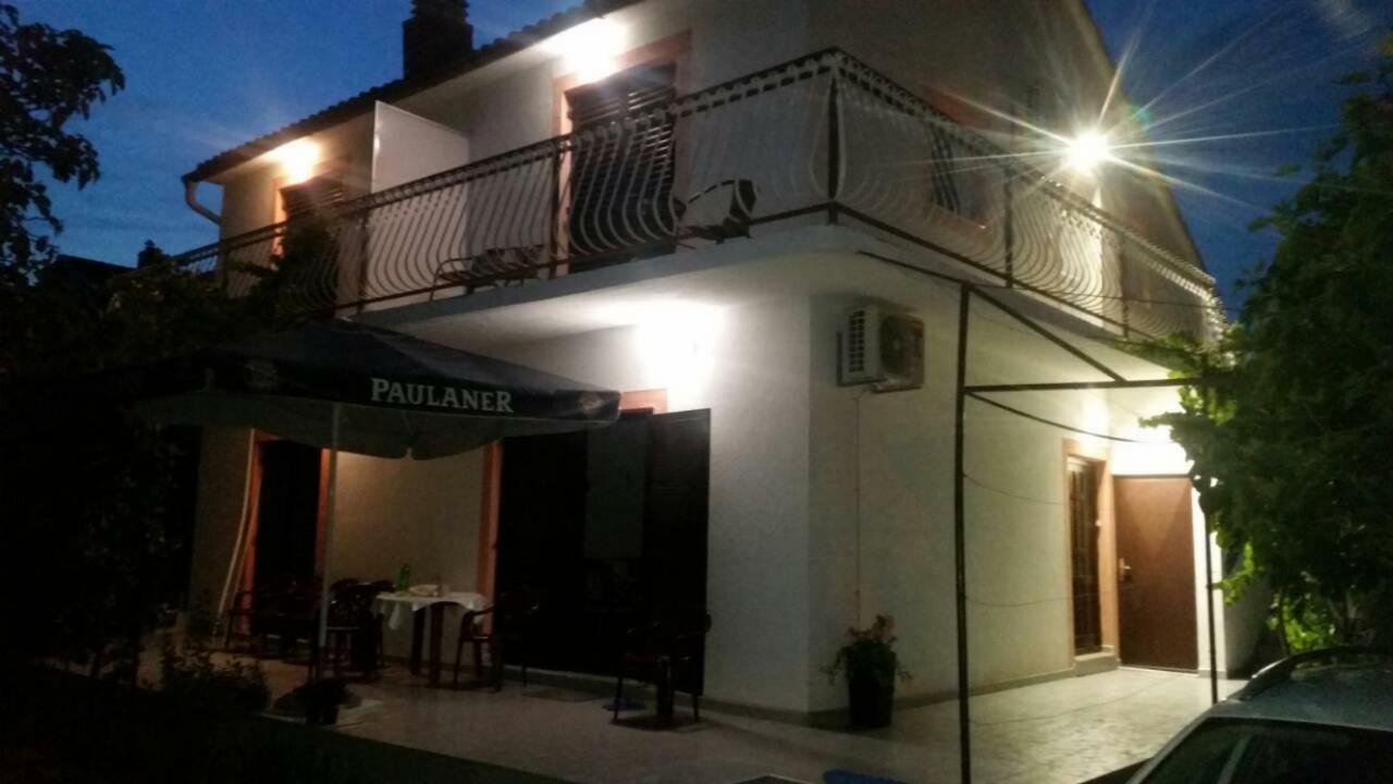 Apartmani Jadranka Vodice Exterior foto